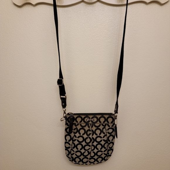 Coach Op Art Crossbody Bag - Picture 2 of 6